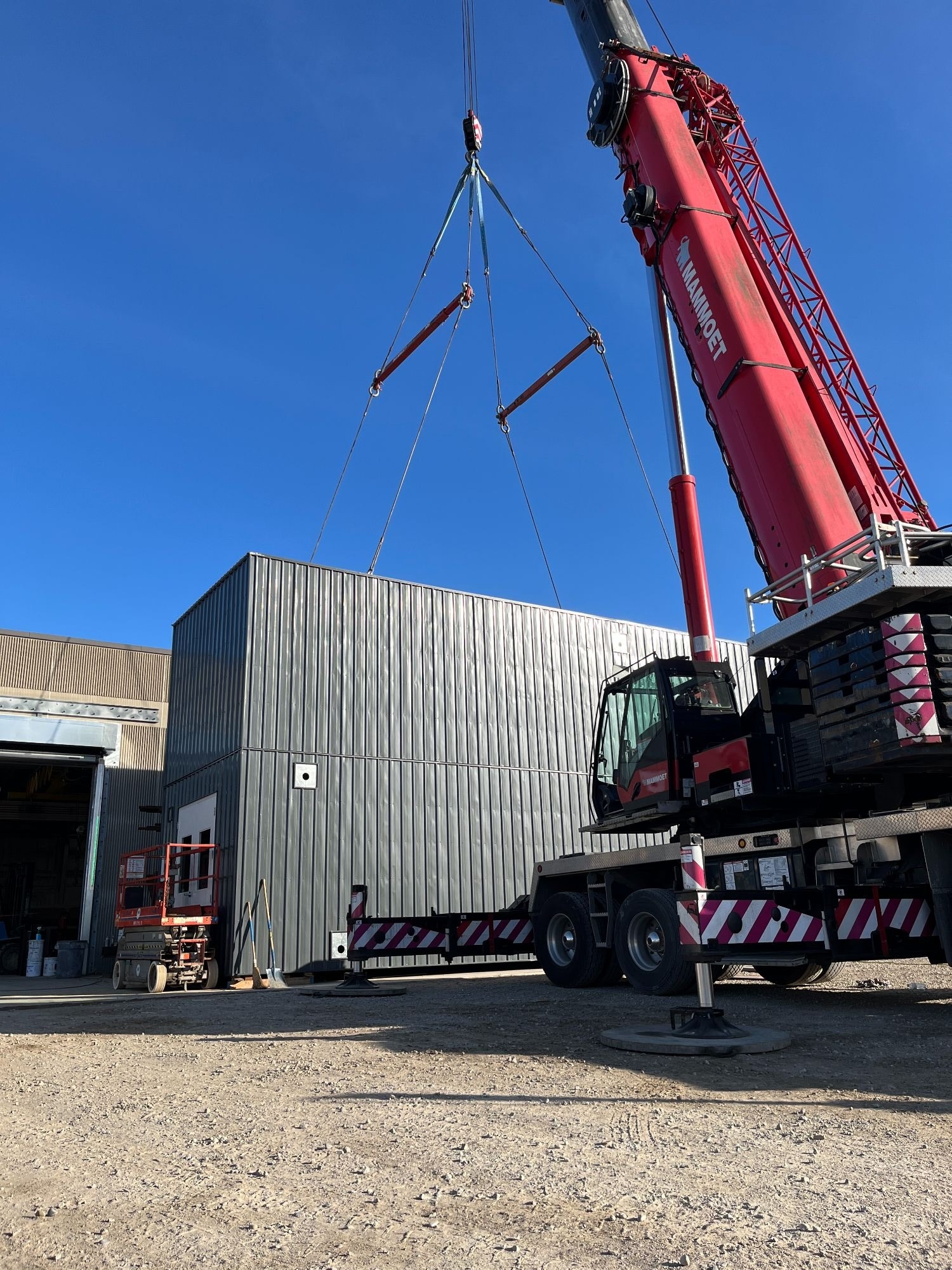 Millwrights moving machinery